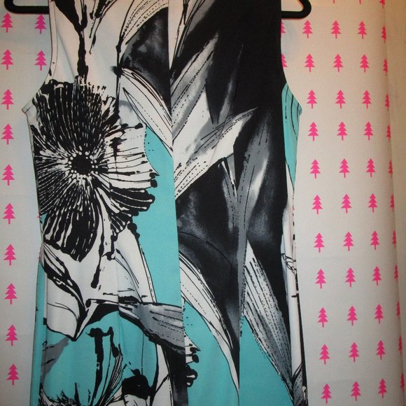 Connected Apparel Dress - Picture 2 of 3